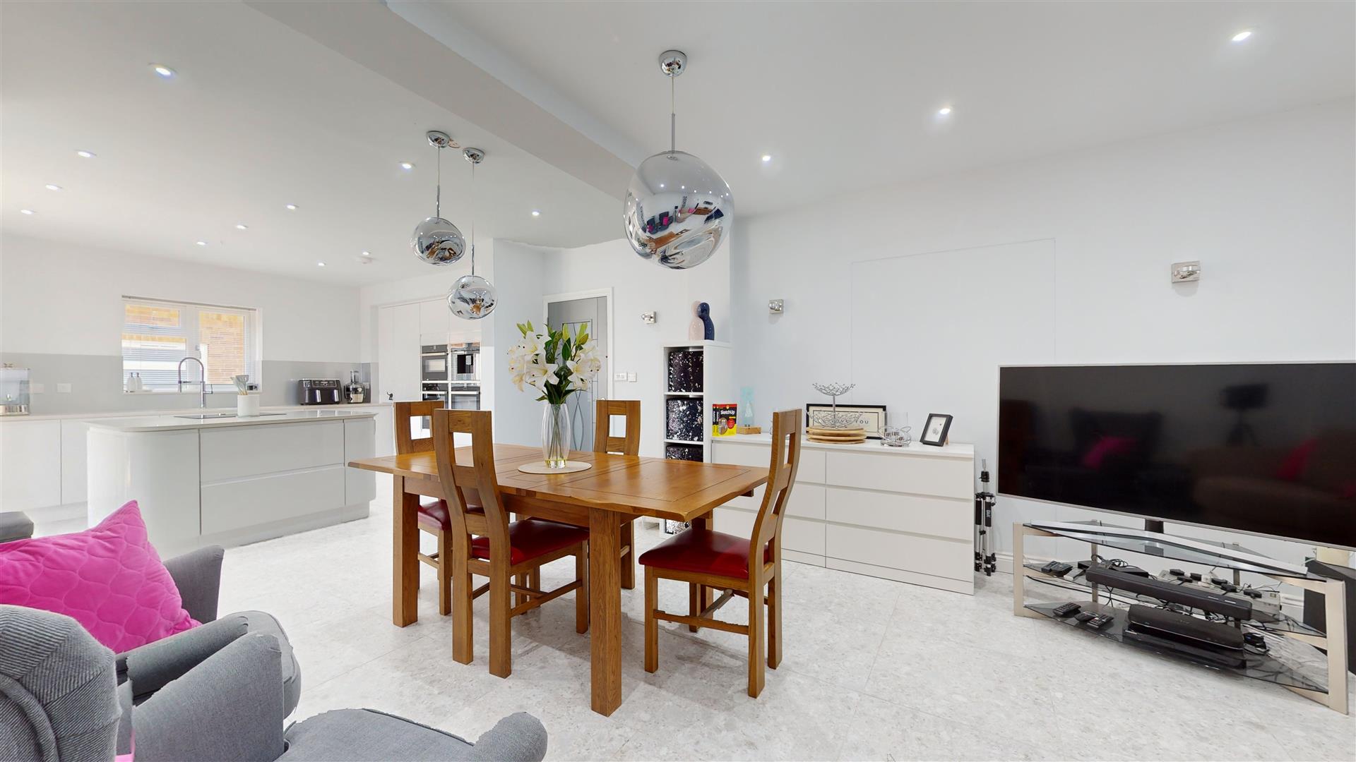 Buckingham Road, Bletchley, Milton Keynes